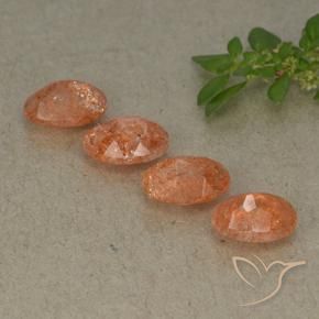 Gemas de Piedrasol Naranja medio natural de 3.08 ct, Ovalada, Translúcido
