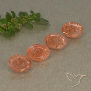 Gemas de Piedrasol Naranja rojizo natural de 3.58 ct, Ovalada, Translúcido