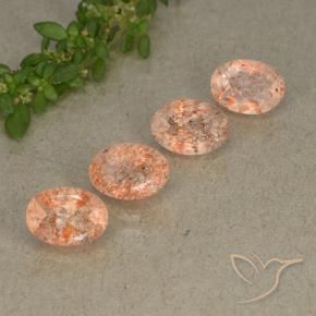Gemas de Piedrasol Naranja claro natural de 3.48 ct, Ovalada, Translúcido