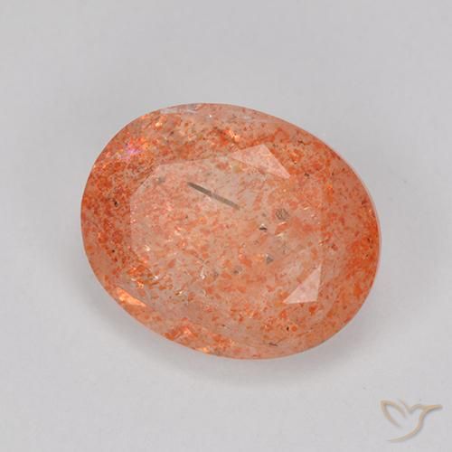 Piedrasol Rojo naranja claro natural de 3.33 ct, Ovalada, Translúcido