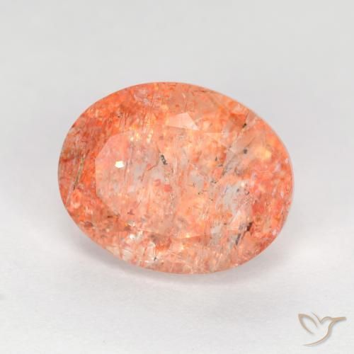 Piedrasol Naranja claro medio natural de 2.78 ct, Ovalada, Translúcido