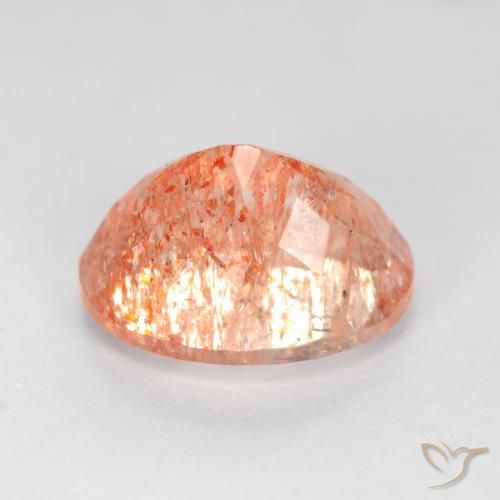 Piedrasol Naranja claro medio natural de 2.78 ct, Ovalada, Translúcido