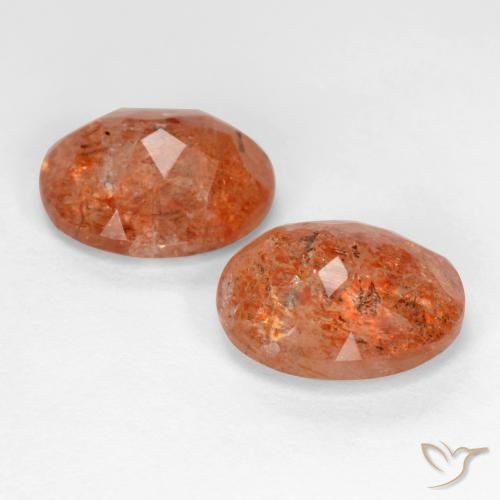 Gemas de Piedrasol Naranja rojizo natural de 4.77 ct, Ovalada, Translúcido