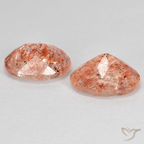 Gemas de Piedrasol Naranja durazno natural de 2.51 ct, Ovalada, Translúcido