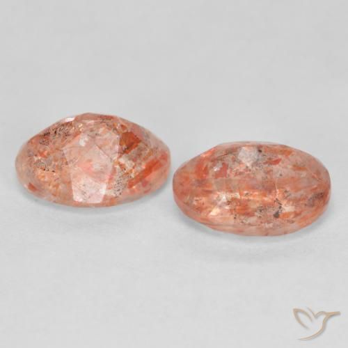 Gemas de Piedrasol Naranja durazno natural de 2.41 ct, Ovalada, Translúcido
