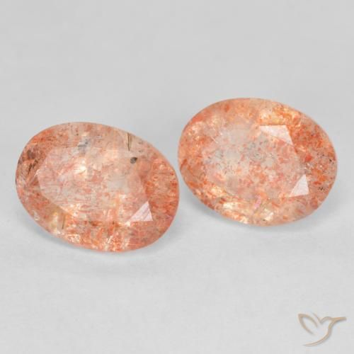 Gemas de Piedrasol Naranja rojizo natural de 2.66 ct, Ovalada, Translúcido