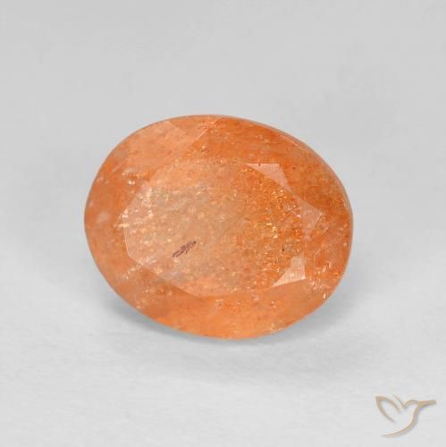 Piedrasol Naranja batata natural de 2.85 ct, Ovalada, Translúcido