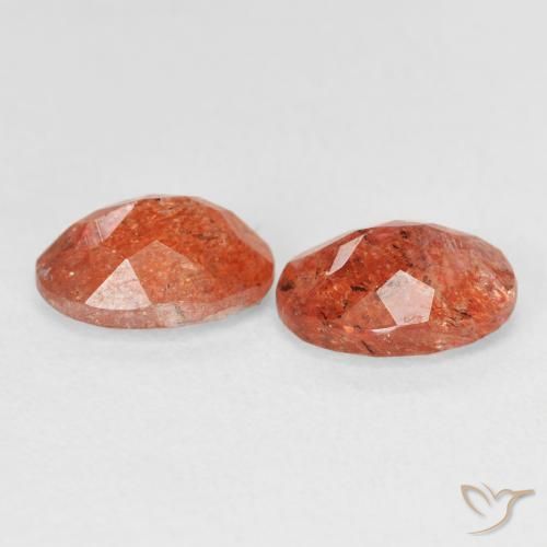 Gemas de Piedrasol Naranja rojizo natural de 2.40 ct, Ovalada, Translúcido