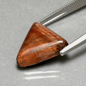 Tiger's eye marrón natural de 7,11 ct, trillón, opaco