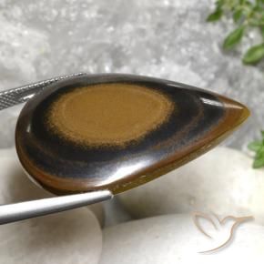 Ojo de Tigre Marrón ocre natural de 45.66 ct, En forma de pera, Opaco