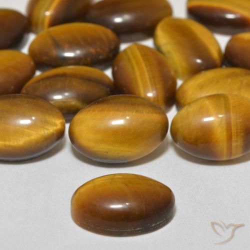 Ojo de Tigre Marrón cálido natural de 3.79 ct, Ovalada, Opaco