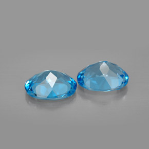 Gemas de topacio azul natural de  ct, corte óvalo, VVS-VS