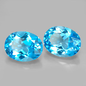 Gemas de topacio azul natural de  ct, corte óvalo, VVS