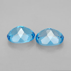 Gemas de topacio azul natural de  ct, corte óvalo, VVS