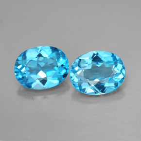 Gemas de topacio azul natural de  ct, corte óvalo, VVS