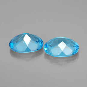 Gemas de topacio azul natural de  ct, corte óvalo, VVS