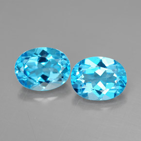 Gemas de topacio azul natural de  ct, corte óvalo, VVS