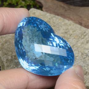 Topacio azul natural de 137,65 ct, forma de corazón, VVS