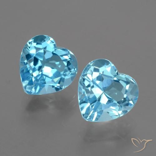 6.89ctw Natural Azul Suizo Topacio, Corazón, VVS-VS