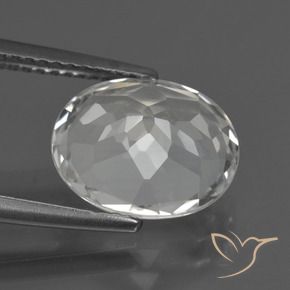 Topacio Blanco cálido natural de 4.79 ct, Ovalada, VS