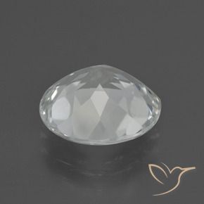 Topacio Blanco cálido natural de 4.87 ct, Corte Redondo, VVS-VS