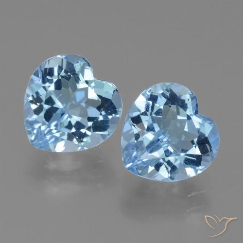 6.37ctw Natural Azul Suizo Topacio, Corazón, VVS, Photo A