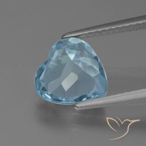 Topacio Azul Suizo natural de 2.63 ct, Corazón, VVS