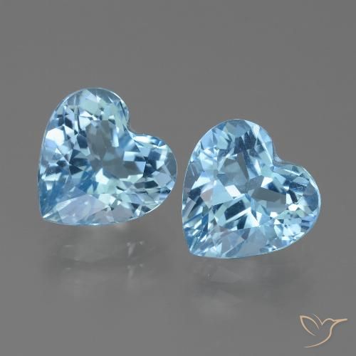 5.87ctw Natural Azul Suizo Topacio, Corazón, VVS