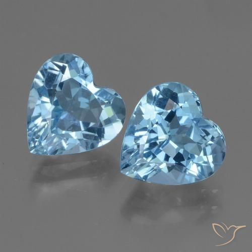 6.07ctw Natural Azul Suizo Topacio, Corazón, VVS