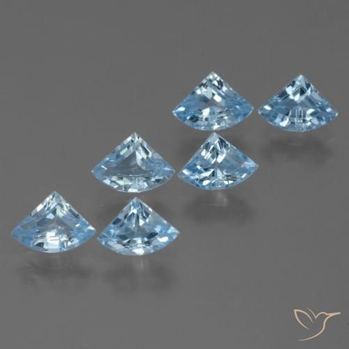 3.85ctw Natural Azul Suizo Topacio, Elegante, VVS-VS