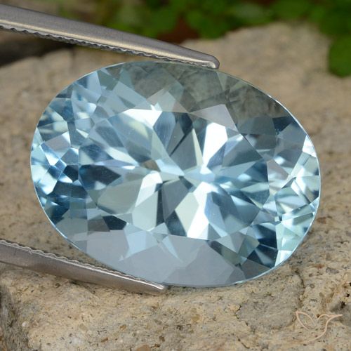 23.78ct Natural Azul Suizo Topacio, Ovalada, VVS