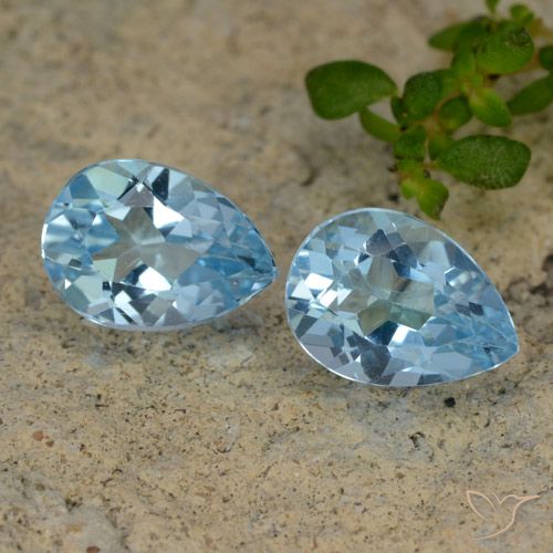 1.85ctw Natural Azul Cielo Topacio, En forma de pera, VVS-VS