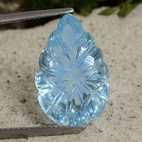 12.49ct Natural Azul Cielo Topacio, Corte Flor, Transparente