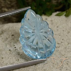 Topacio Azul Cielo natural de 11.31 ct, Corte Flor, Transparente