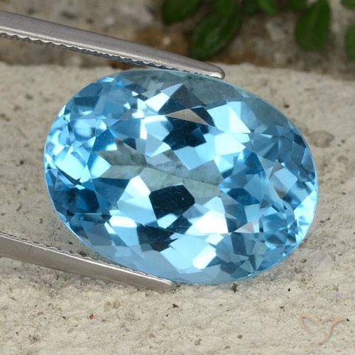 22.38ct Natural Azul Suizo Topacio, Ovalada, VVS-VS