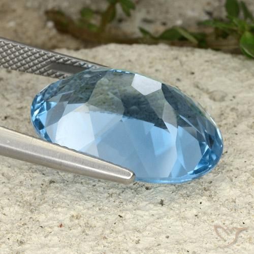 Topacio Azul Suizo natural de 21.85 ct, Ovalada, VVS