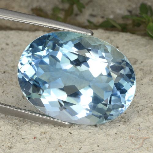 23.22ct Natural Azul Cielo Topacio, Ovalada, VVS