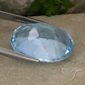 Topacio Azul Cielo natural de 22.93 ct, Ovalada, VVS