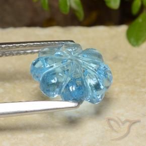 Topacio Azul Cielo natural de 3.47 ct, Corte Flor, Transparente