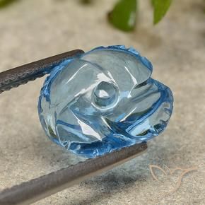 Topacio Azul Suizo natural de 3.93 ct, Corte Flor, Translúcido