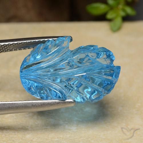Topacio azul natural de 17,03 ct, forma elegante, transparente
