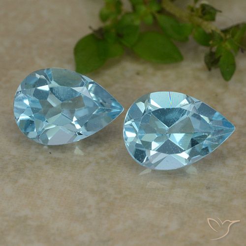 1.69ctw Natural Azul Cielo Topacio, En forma de pera, VVS-VS