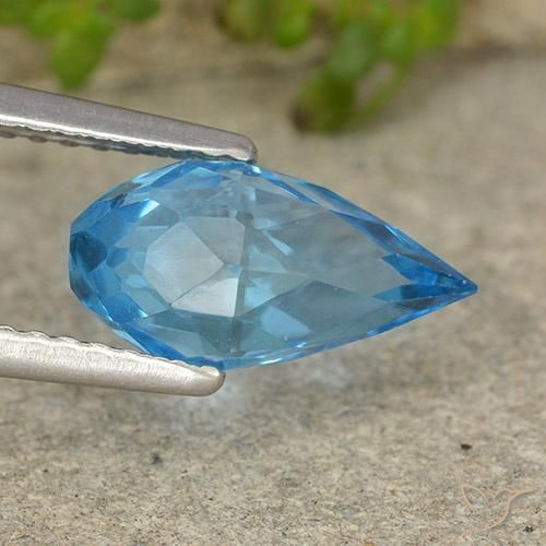 Topacio Azul Suizo natural de 2.66 ct, Corte Briolette, VS