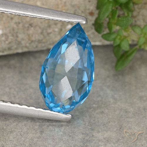 3.59ct Natural Azul Suizo Topacio, Corte Briolette, VVS-VS