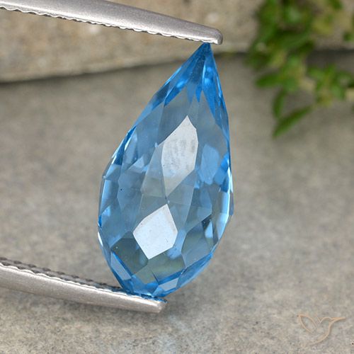 Topacio Azul Suizo natural de 2.71 ct, Corte Briolette, VVS-VS