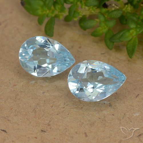 1.55ctw Natural Azul Cielo Topacio, En forma de pera, VVS-VS