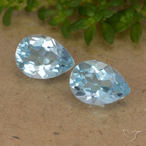 1.77ctw Natural Azul Cielo Topacio, En forma de pera, VVS-VS