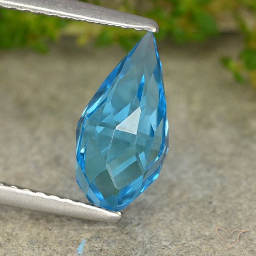 2.66ct Natural Azul Suizo Topacio, Corte Briolette, VVS-VS