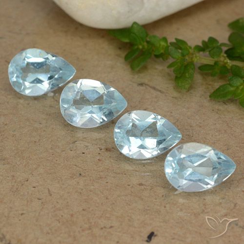 3.28ctw Natural Azul Cielo Topacio, En forma de pera, VVS-VS
