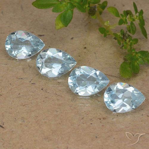 3.45ctw Natural Azul Cielo Topacio, En forma de pera, VVS-VS